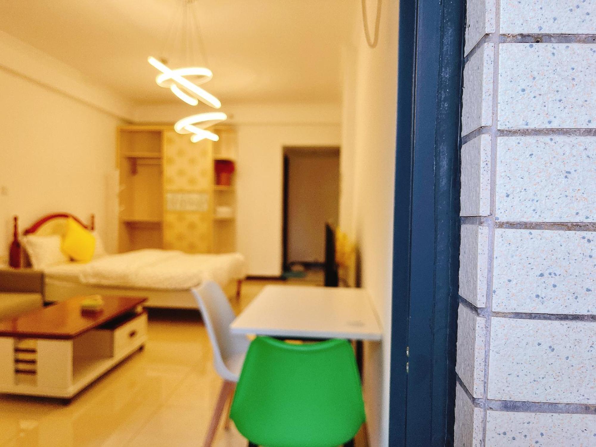 Lan House Youth Apartment Guangzhou Exteriör bild
